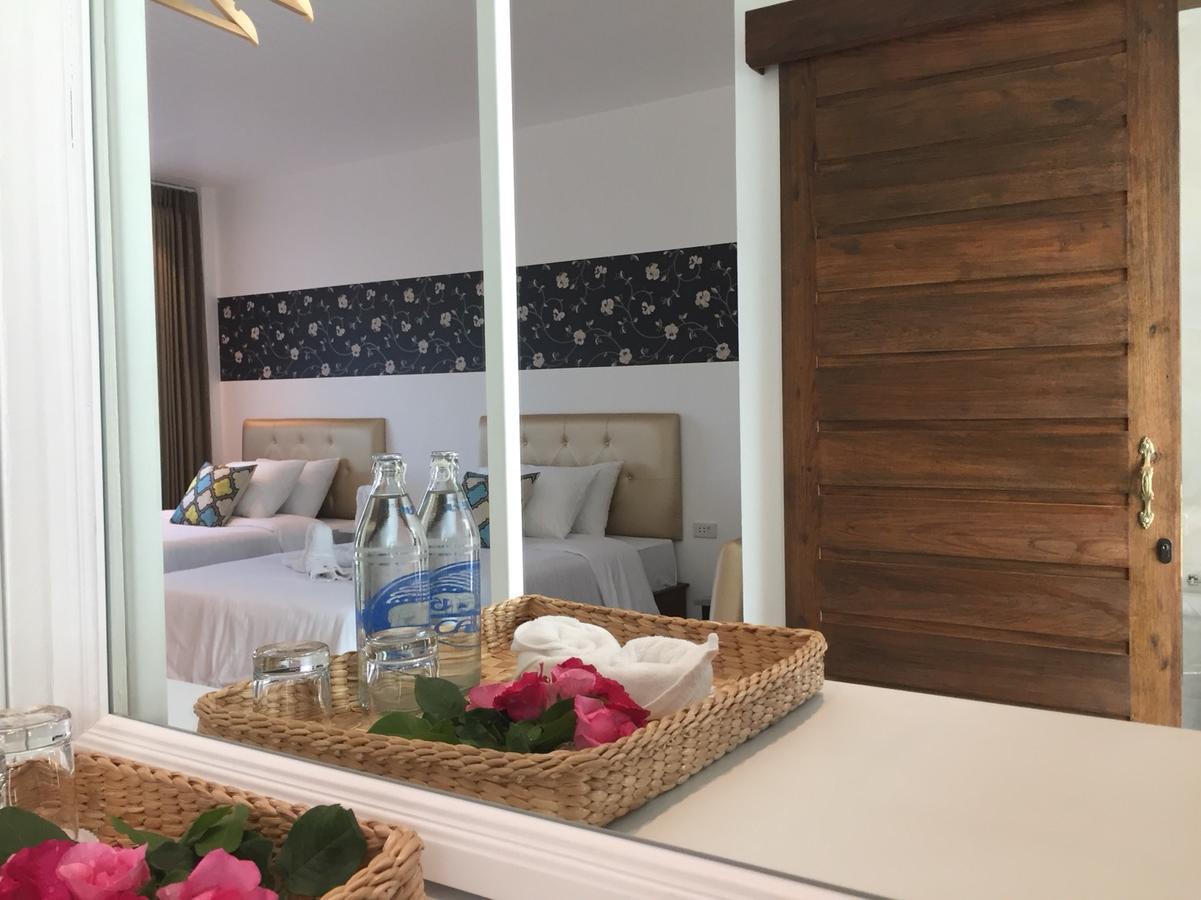 Phetcharat Grand Hotel Maesot Mae Sot Exterior foto