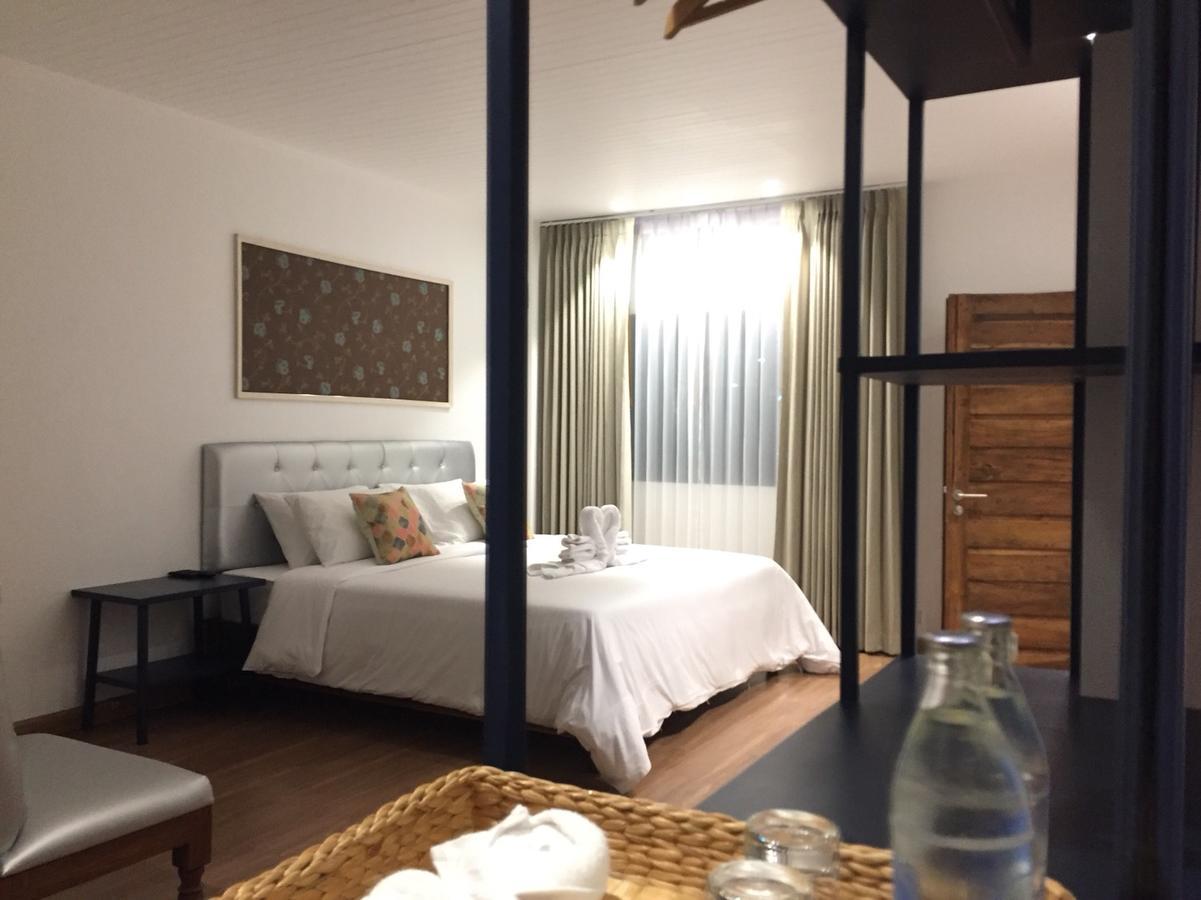 Phetcharat Grand Hotel Maesot Mae Sot Exterior foto