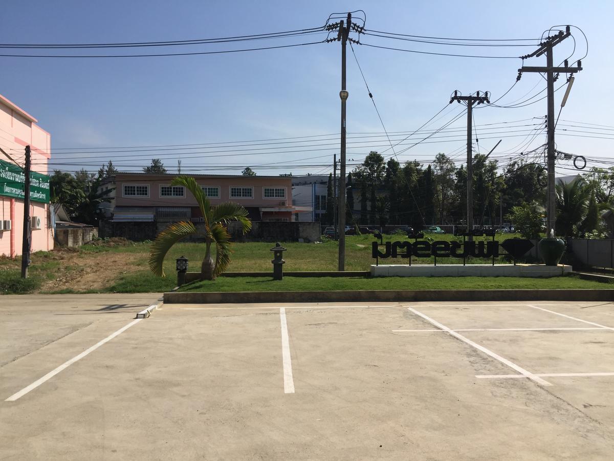 Phetcharat Grand Hotel Maesot Mae Sot Exterior foto